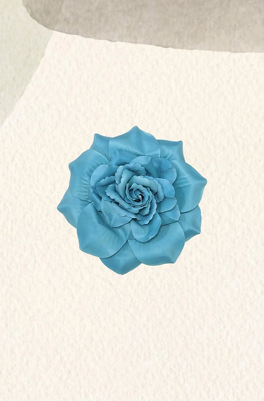 Flor Pía azul claro