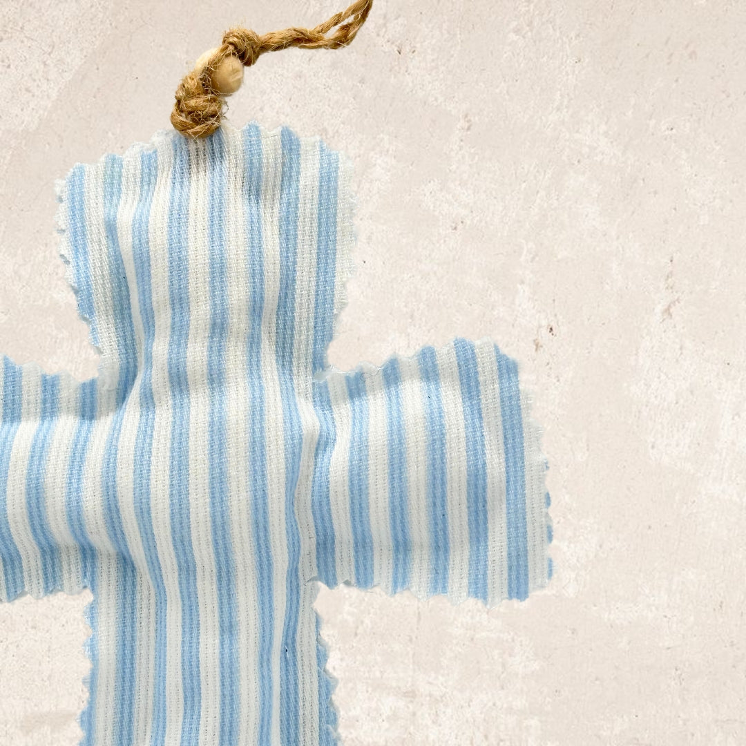 Light blue cross stripes