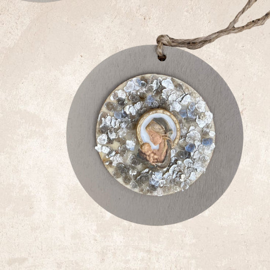 Medallón mediano Virgencita Topo Silver