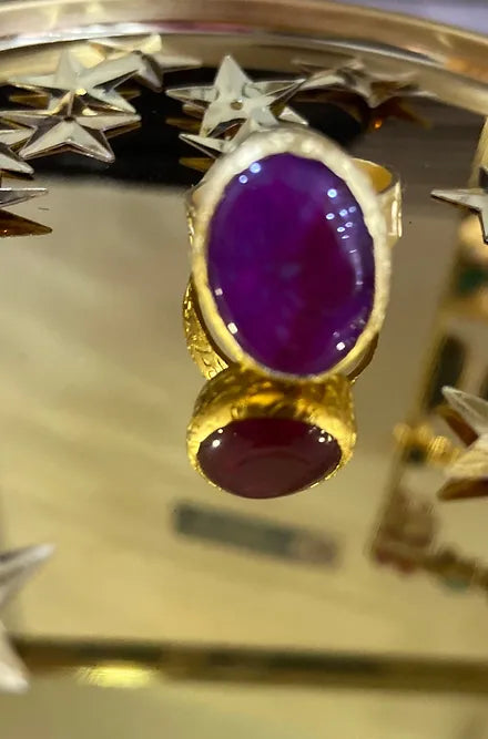 Purple round ring