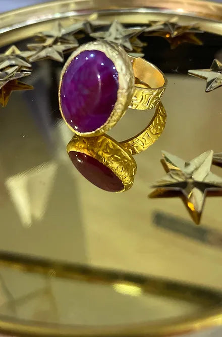 Purple round ring