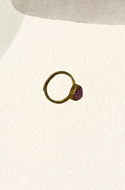 Anillo triángulo rosa