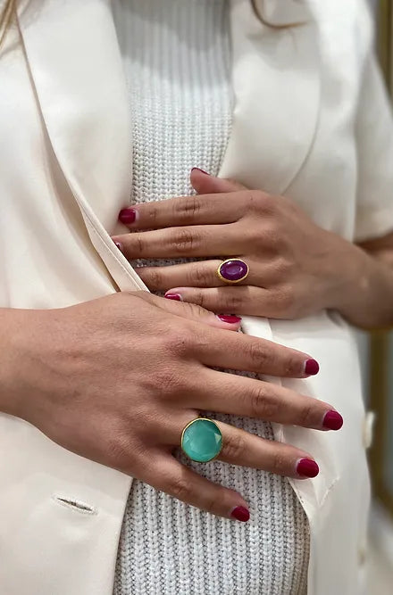 Purple round ring