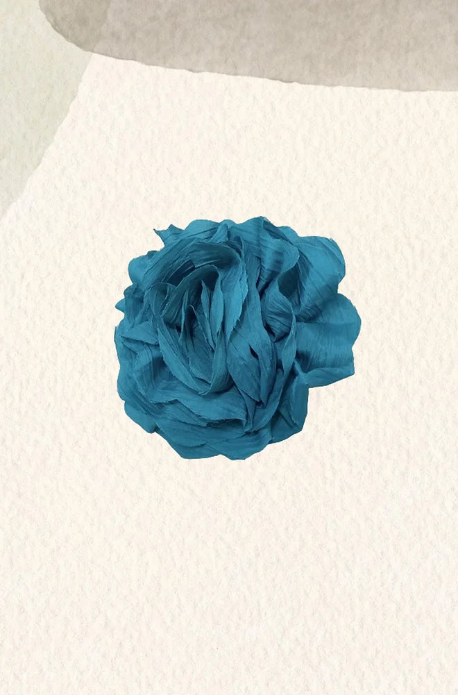 Turquoise Pipi Flower